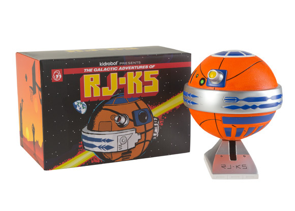 KIDROBOT - RJ-K5 Astrofresh Basketball Droyd (Game Ball Edition) by JK5 NEW KIDROBOT - RJ-K5 Astrofresh Basketball Droyd (Game Ball Edition) by JK5 NEW