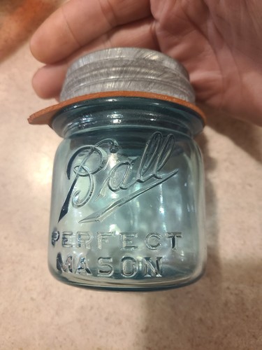 Original Half Pint Aqua Ball Perfect Mason Jar. Zinkdeckel. Fehler  - Bild 1 von 6