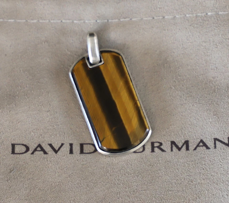 Colgante David Yurman Plata de Ley 35mm Streamline Etiqueta de Perro con Ojo de Tigre Foto 3 de 4