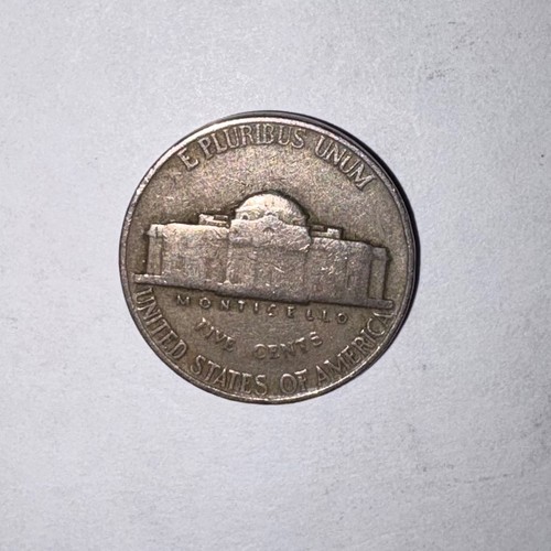 Lot of 1946, 1947, 1948, 1949, & 1951 Jefferson Nickels US .$05 Cents - Picture 6 of 12