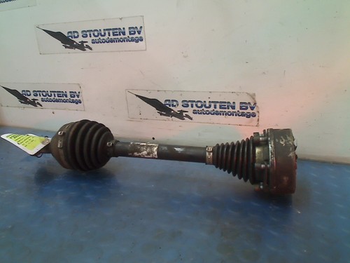 ANTRIEBSWELLE LINKS VORNE DRIVE SHAFT LEFT FRONT Volkswagen Polo V (6R) 2013