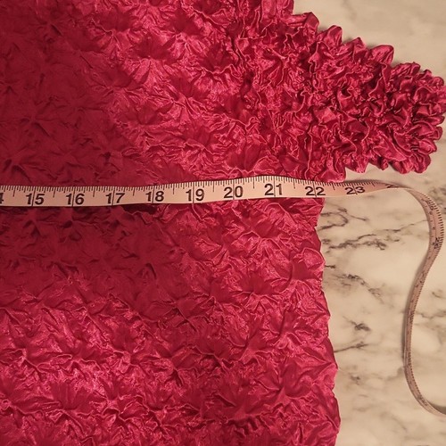 Vintage Y2K 90's Style Pink Popcorn/Bubble Shirt - Picture 8 of 12