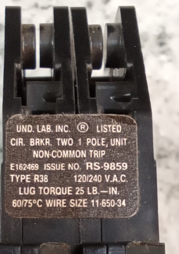 GTE SYLVANIA/R38-20/20A/TWIN TANDEM POLE/R38/PIGGY BACK SNAP IN BREAKER/NUOVO (L207 - Foto 5 di 13