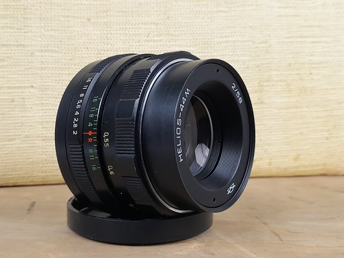 KMZ Helios 44M 58mm F/2 Petzval Modification Dreamy Swirly Bokeh M42 lens - Picture 15 of 22