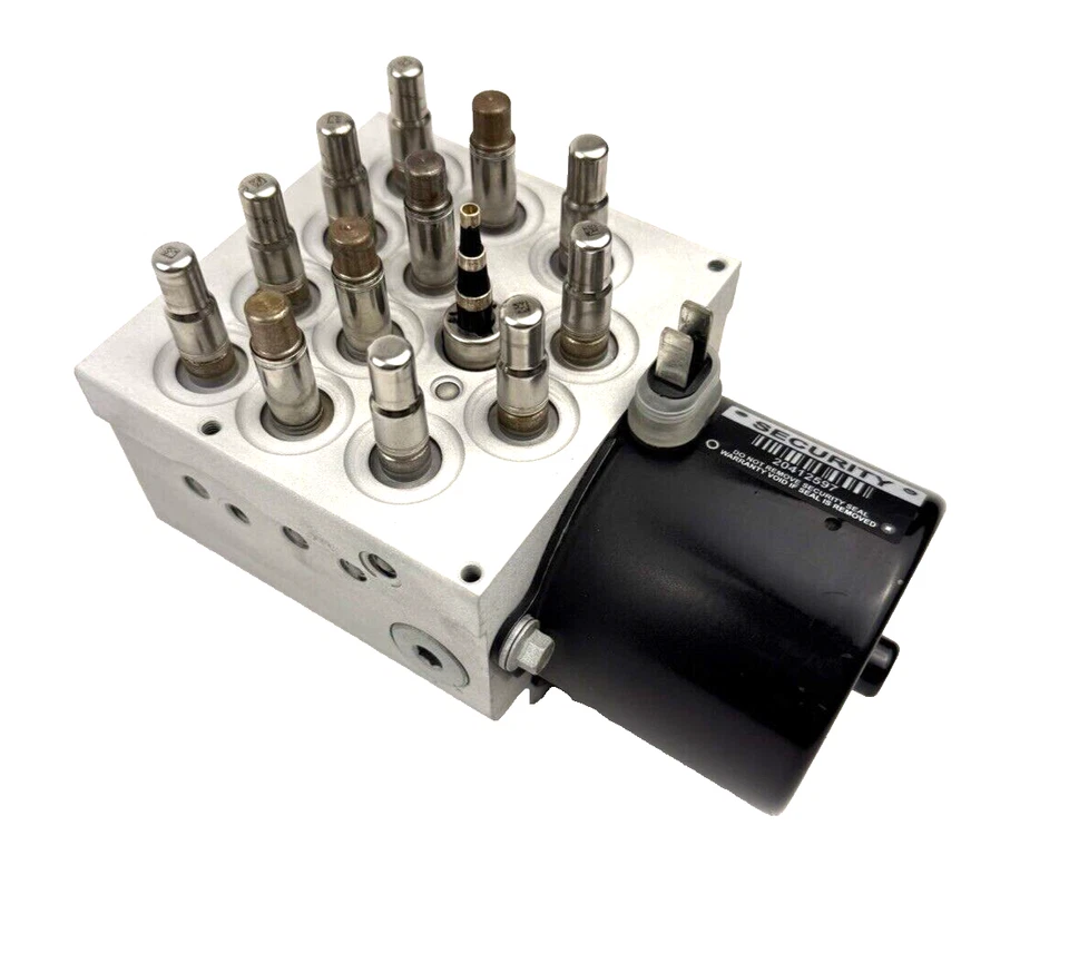 GM OEM 19122463 ABS VÁLVULA DE FRENO ANTIBLOQUEO 2003-06 Escalade Tahoe Yukon Suburban Foto 2 de 4