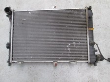 Radiateur Saab 9000