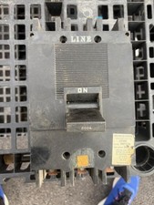 Square D 200 Amp 3 Pole Circuit Breaker Industrial MCCB-Free Shipping