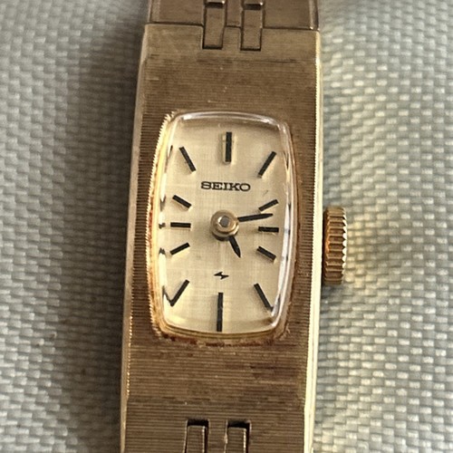 VTG 1968 SEIKO (1520-3339))watch Gold tone Rectangular Golden with new battery - Picture 3 of 22