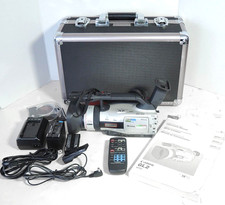 WORKING CANON DM-GL2A MINIDV CAMCORDER  2 BATTERIES, CHARGER, REMOTE, MANUAL