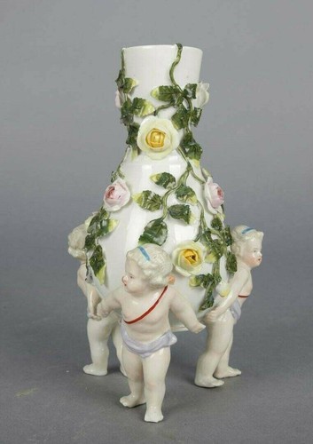 JARRÓN ANTIGUO VINTAGE DE PORCELANA MEISSEN FIGURATIVO 8" CON QUERUBINES PUTTI - Imagen 2 de 9