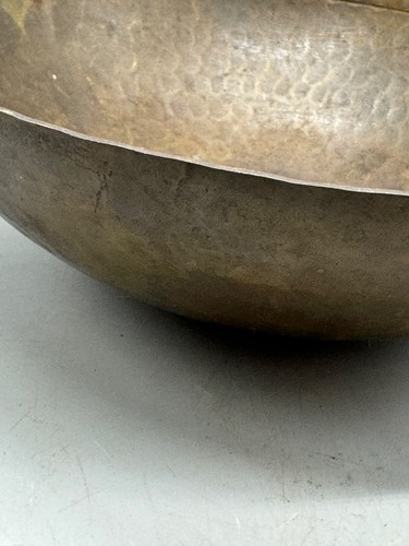 Vintage Hand-Hammered Brass Kadai Bowl With Riveted Handles READ - Picture 3 of 11