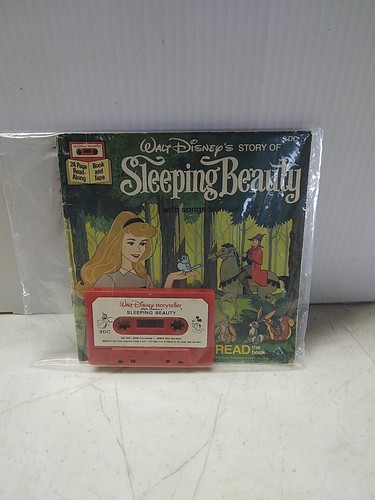 1977 Walt Disney Sleeping Beauty 24 Page Read Along Book and Cassette - Picture 10 of 10