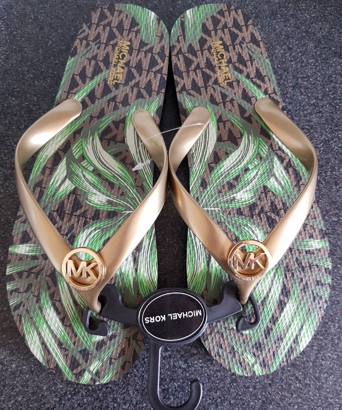 Marc JACOBS Logo Oro Flip Flop a Palm Verde/Marrone Taglia 5/6 Marc JACOBS Logo Oro Flip Flop a Palm Verde/Marrone Taglia 5/6