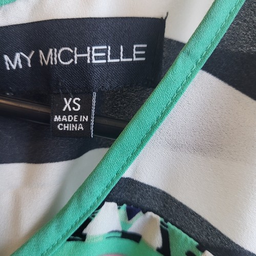 My Michelle Aztec Green Multi Colors Teens Blouse Size XS - Picture 3 of 9