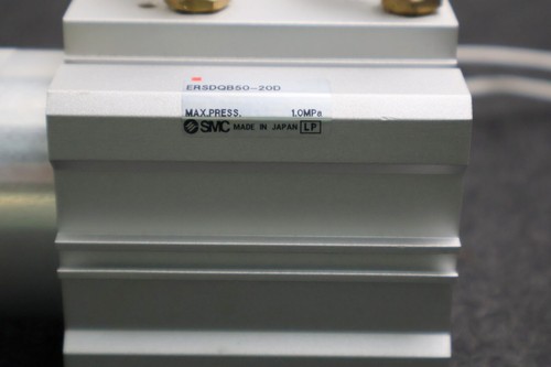 SMC Kompaktzylinder ERSDQB50-20D max: 1,0MPa Hub 20mm Kolben 50mm gebraucht - Picture 7 of 8