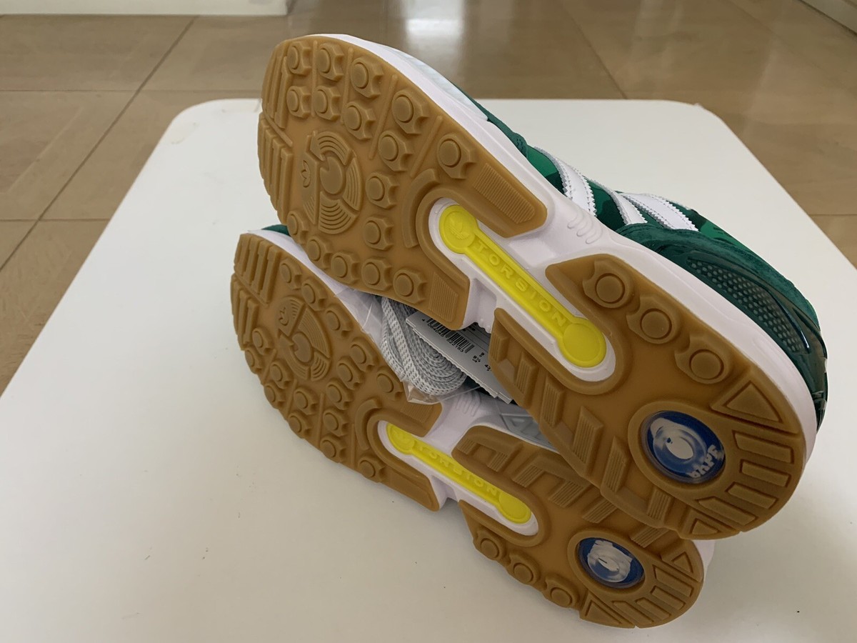 AUTHENTIC APE BAPE x UNDFTD x ADIDAS ZX 8000 GREEN US 9.5
