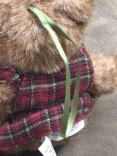 OSO DE PELUCHE ARTICULADO CON CAÑA DE PESCAR ADORNO DE NAVIDAD - Imagen 5 de 6