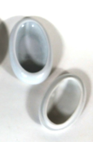 Caja baratija ovalada de porcelana vintage Angels 1995 nueva en caja 4 1/2" - Imagen 3 de 4