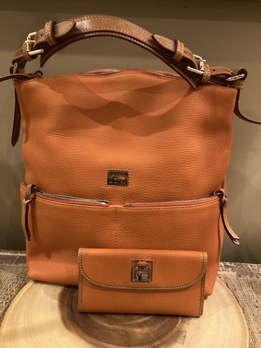 Dooney & Bourke Dillen Lg Pebble Zipper Pocket Shoulder Bag & Wallet Set Orange - Picture 2 of 20