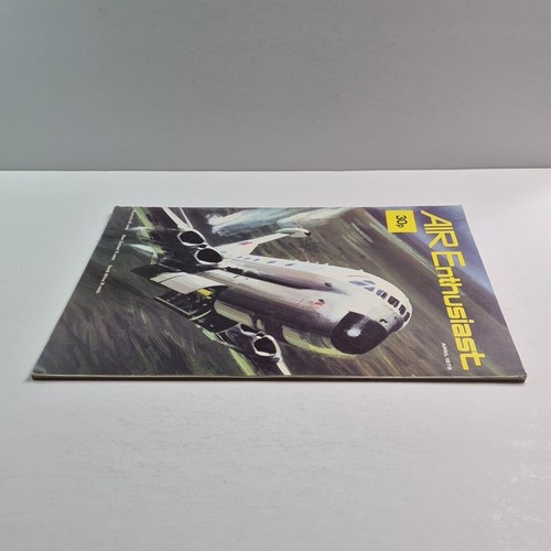 Air Enthusiast Magazine Volume 2 Number 4 April 1972 Fine Scroll Limited - Picture 5 of 12