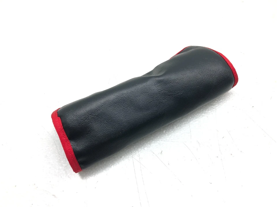 BMW 740I 2016-2019 gancho de remolque con bolsa OEM. Foto 3 de 4