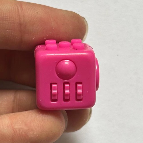 Zuru 5 Surprise Toys Mini Brands Series 3 *YOU PICK* Combined Shipping - Picture 25 of 55