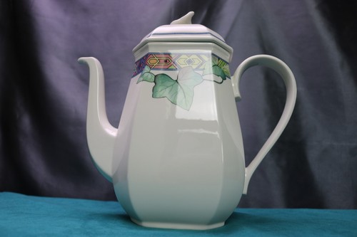 Villeroy & Boch PASADENA Coffee Pot & Lid 8 3/4 " MINTY! - Picture 2 of 11
