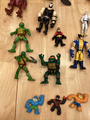 Vintage Trödel Schublade Actionfiguren, Boden der Spielzeugkiste Stil - Bild 2 von 9