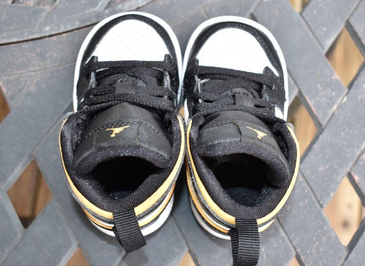 Nike Air Jordan 1 Mid TD 'Black University Gold' 640735-177