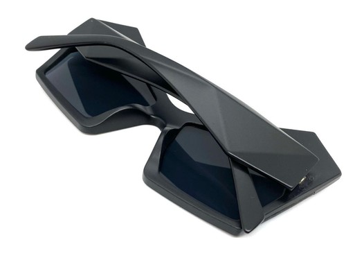 OVERSIZE EXAGGERATED Modern Retro Cat Eye SUNGLASSES Large Big Funky Black Frame - Picture 6 of 6