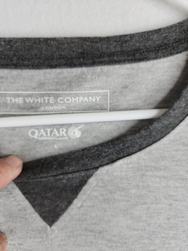 T-shirt Qatar Airways uomo grigia manica lunga taglia large - Foto 6 di 9