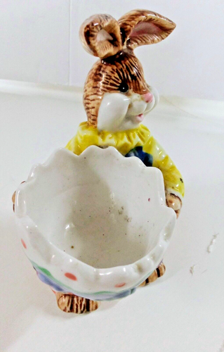 Vintage Ceramic Brown Easter Bunny Rabbit Holding Eggshell Egg Holder 4.5" Tall - Picture 7 of 9