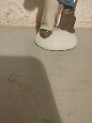 Vintage Carl Scheidig 'Boy with Spade And Plant Porcelain Figure - Picture 7 of 7