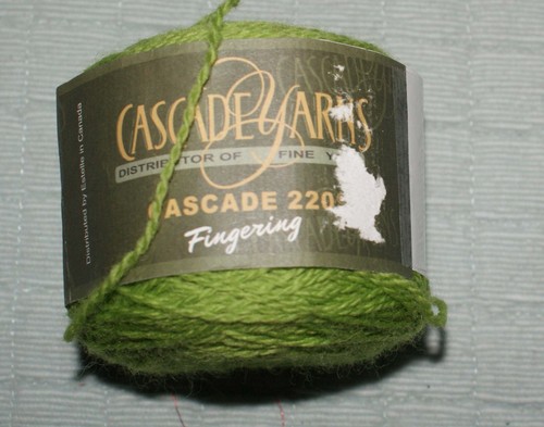 Cascade Yarns Fingering 220 Yarn 100% Peruvian Highland Wool Fast Shipping - Picture 27 of 32