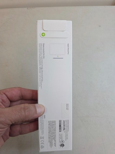 Apple Pencil Pro MX2D3AM/A White for iPad Pro M4 & iPad Air M2 Authentic - Picture 2 of 2