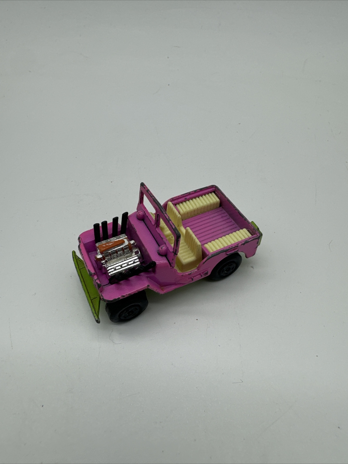 Picture 2 of 4