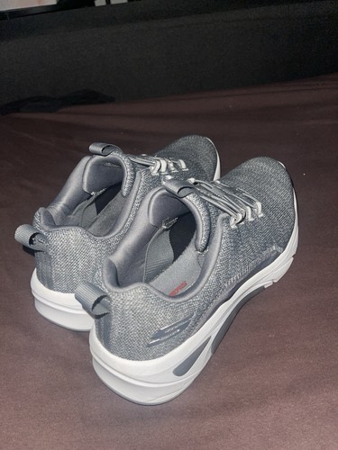 Skechers Herrenschuhe Größe 40 - Bild 3 von 7