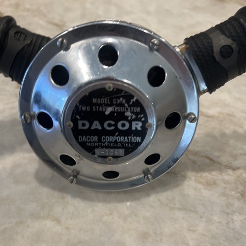 VINTAGE SCUBA DACOR C3-N DOUBLE HOSE REGULATOR, NICE, CLEAN - Picture 11 of 17