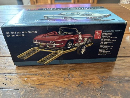 AMT 1964 Corvette Sting Ray maquette vide boîte seulement 6914-200 - Photo 2/8