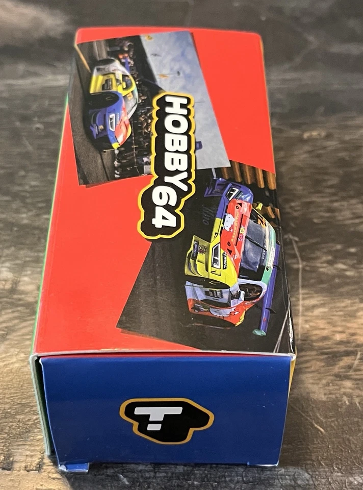 Tarmac Works X Hello Kitty - 1/64 Audi R8 LMS GT3 Evo II Macau GT Cup 2022 RARO Foto 3 de 4