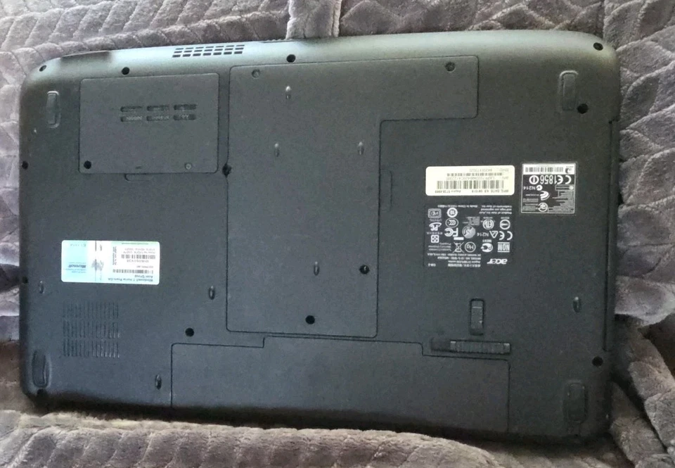 Acer Aspire 5738 con Windows 7 - Imagen 4 de 4