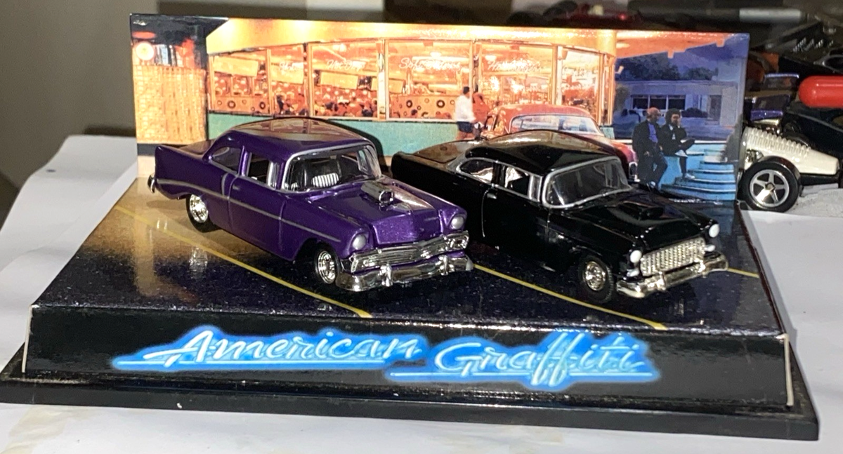 Hot Wheels 25th Anniversary American Graffiti 55 Chevy 32