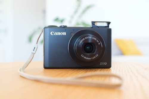 Canon PowerShot S110 Black 12.1MP Digital Camera - Picture 2 of 19