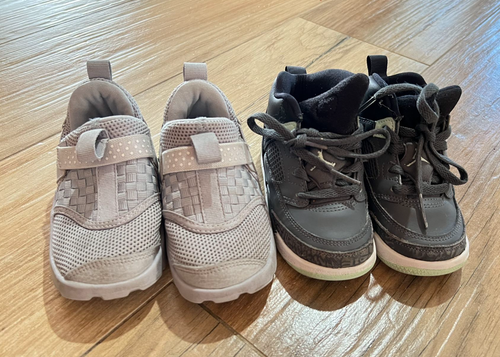 Boys Shoe Lot Size 8Y Jordan Retro Sneakers & Grey Mesh Slip-On Trainers Bundle - Picture 2 of 3