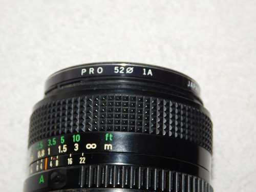 Canon New FD NFD 35mm f/2.8 MF Wide Angle Camera Lens with Bag and Filter - Picture 3 of 10