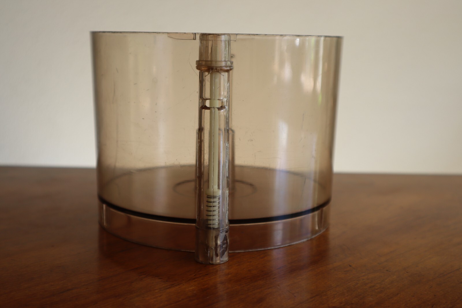 ROUGH Cuisinart DLC8F Food Processor Amber Work Bowl/Cup OEM