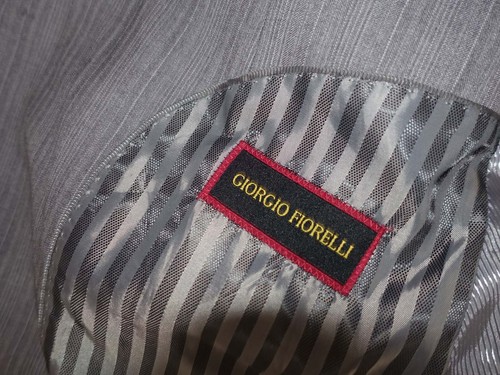 Giorgio Fiorelli Men's 2 Button Suit Size 42 Regular 36 x 29 Gray Striped 42R - Picture 11 of 12