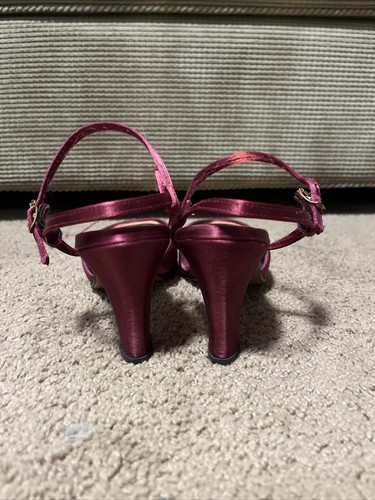 Vintage Ruby Satin Antonio Marsini Rhinestone Ankle Strap Low Heels. 6.5 - Picture 4 of 6