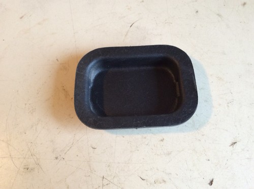 97-03 Ford F150 F-150 Pickup Truck Kick Panel body plug #1 - Picture 2 of 9