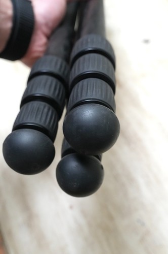 Really Right Stuff Ascend-14 Carbon Fiber Compact Travel Tripod w/22mm Ball Head - Picture 6 of 8